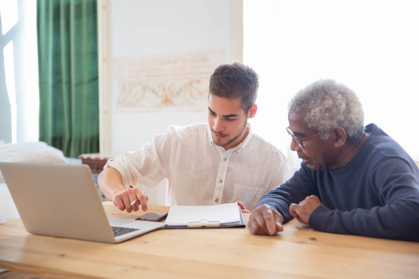 An onboarding specialist supporting a family